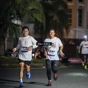 Runner Photo 7721354