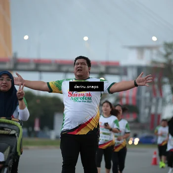 Runner Photo 7721356