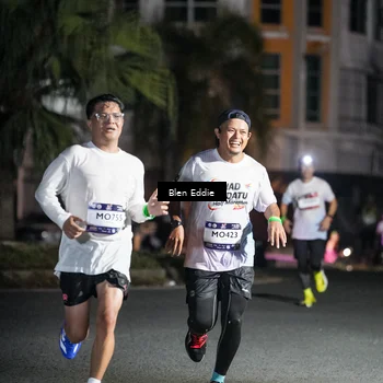 Runner Photo 7721362