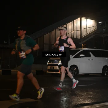 Runner Photo 7721398