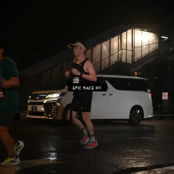 Runner Photo 7721409