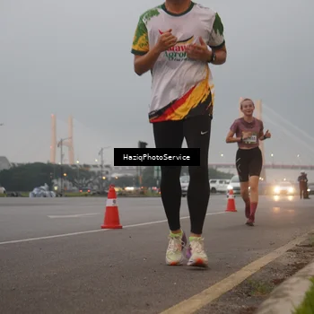 Runner Photo 7721444