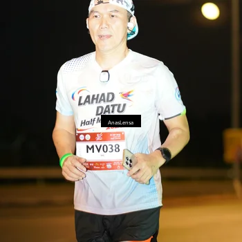 Runner Photo 7721447