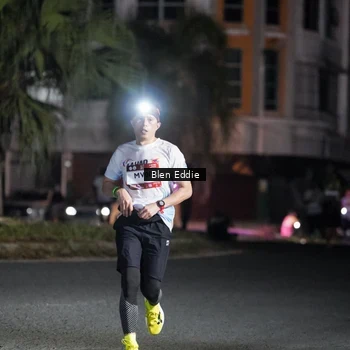 Runner Photo 7721460