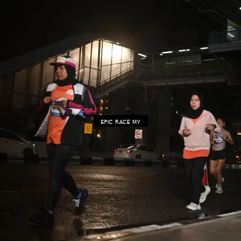 Runner Photo 7721468