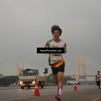 Runner Photo 7721515