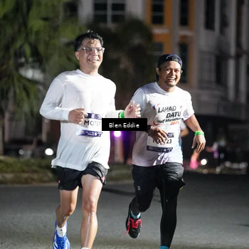 Runner Photo 7721533