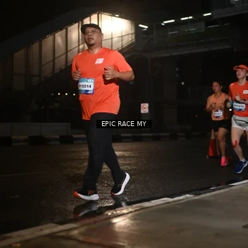 Runner Photo 7721552