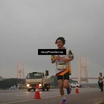 Runner Photo 7721614