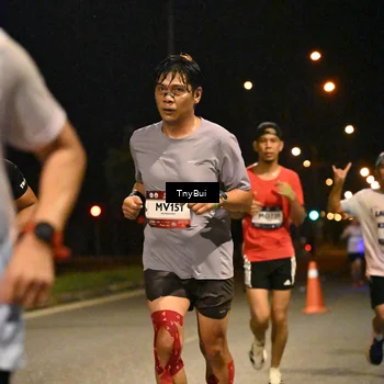Runner Photo 7721633