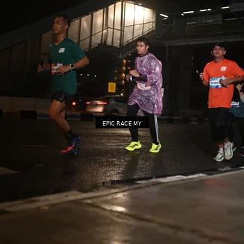 Runner Photo 7721663