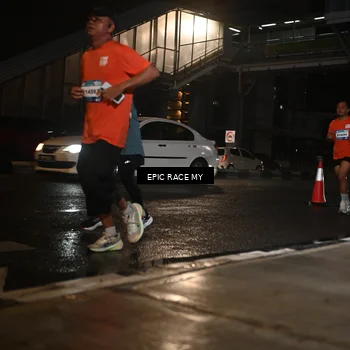 Runner Photo 7721673