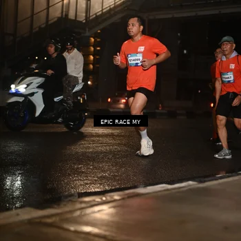 Runner Photo 7721678