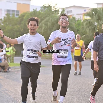 Runner Photo 7721688