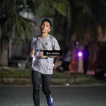 Runner Photo 7721692