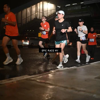 Runner Photo 7721708