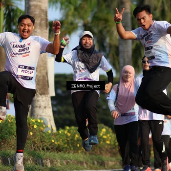 Runner Photo 7721728