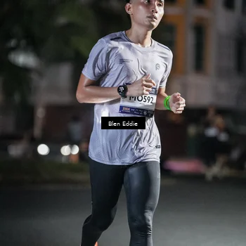Runner Photo 7721750