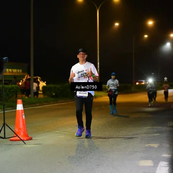 Runner Photo 7721759