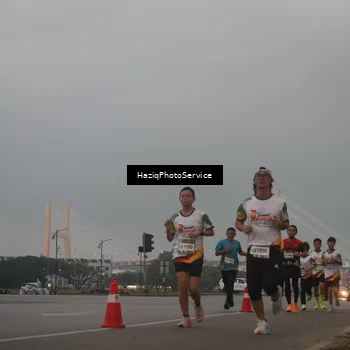 Runner Photo 7721767