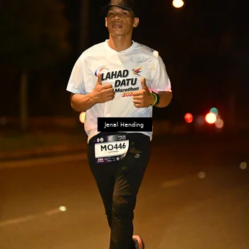 Runner Photo 7721774