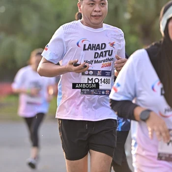 Runner Photo 7721812