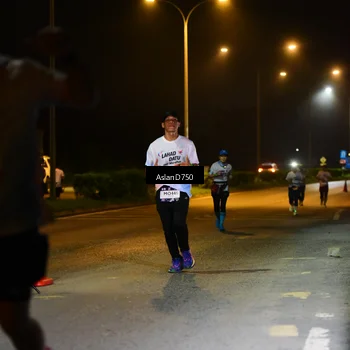 Runner Photo 7721814