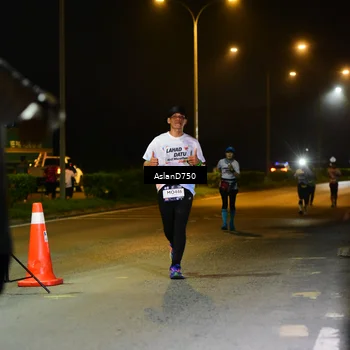Runner Photo 7721825