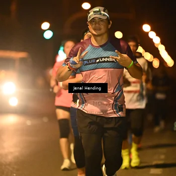 Runner Photo 7721842