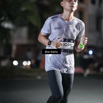 Runner Photo 7721845