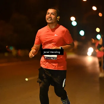 Runner Photo 7721851