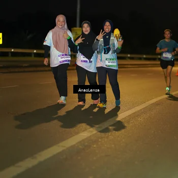 Runner Photo 7721852