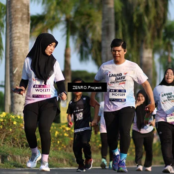 Runner Photo 7721863