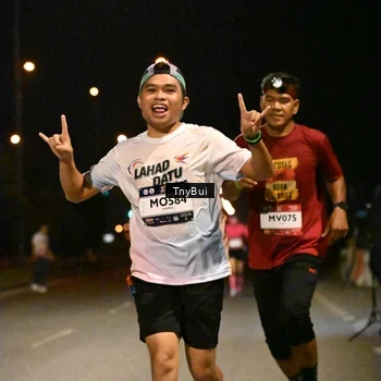 Runner Photo 7721868