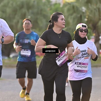 Runner Photo 7721884