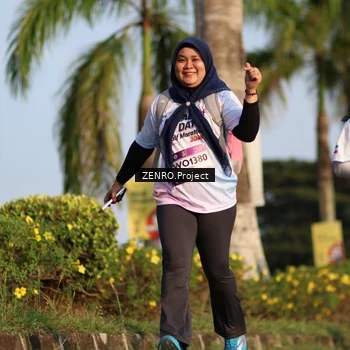 Runner Photo 7721913