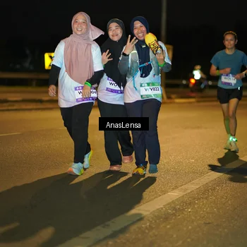 Runner Photo 7721914