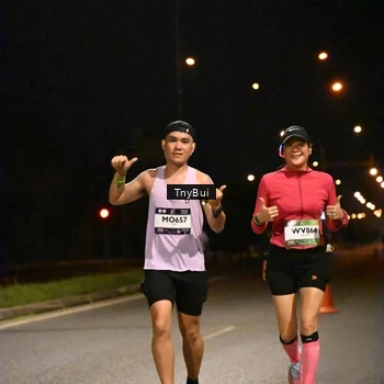 Runner Photo 7721923