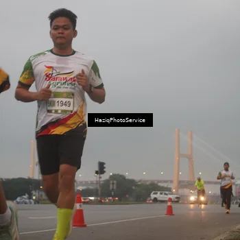 Runner Photo 7721935