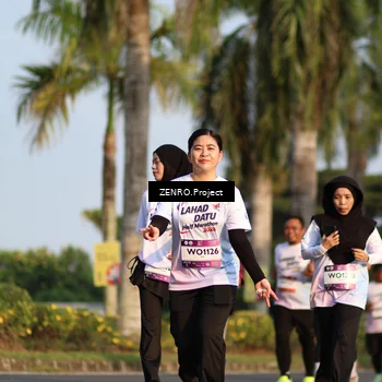 Runner Photo 7721937