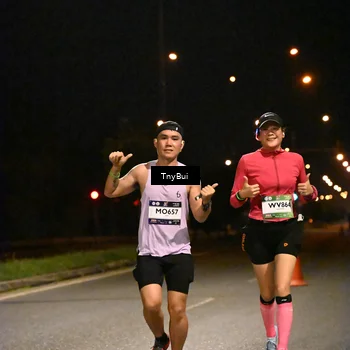 Runner Photo 7721948