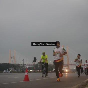 Runner Photo 7721961