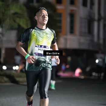 Runner Photo 7722002