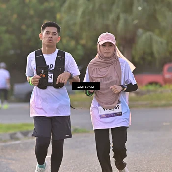Runner Photo 7722023