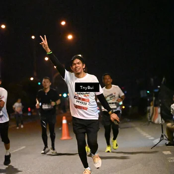 Runner Photo 7722033
