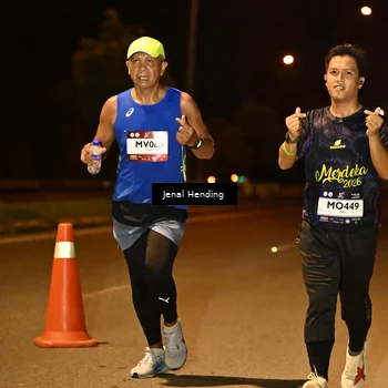 Runner Photo 7722042
