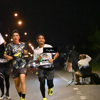Runner Photo 7722061