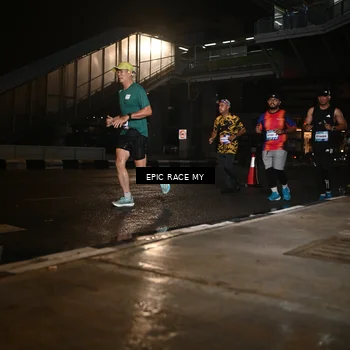 Runner Photo 7722069