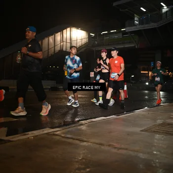 Runner Photo 7722074
