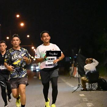 Runner Photo 7722078